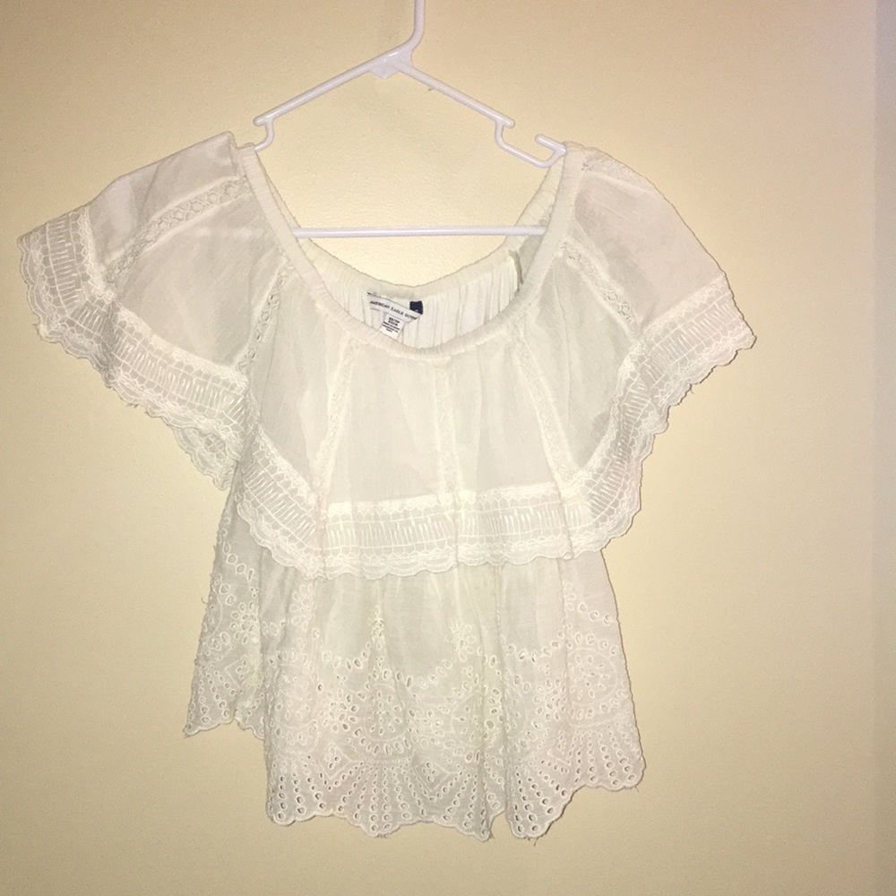American Eagle brand- Cream off the shoulder top!